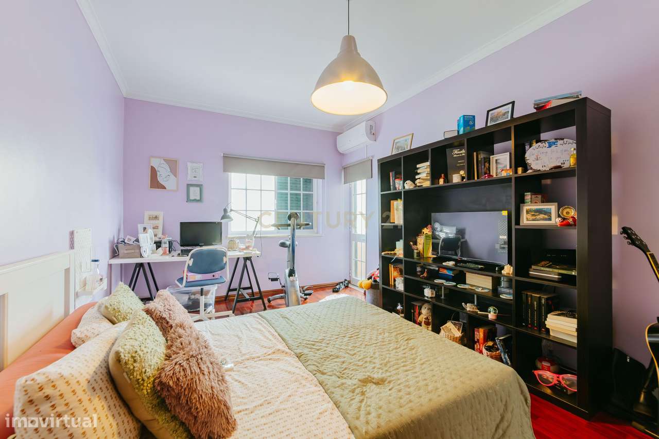 Moradia Isolada T4 Sarilhos Grande, Montijo-24