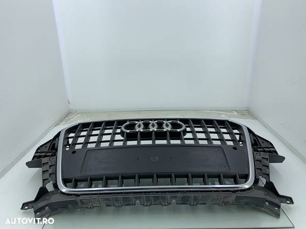 Grila bara fata Audi Q3 CGLB 2011-2015  8U0853653H - 2