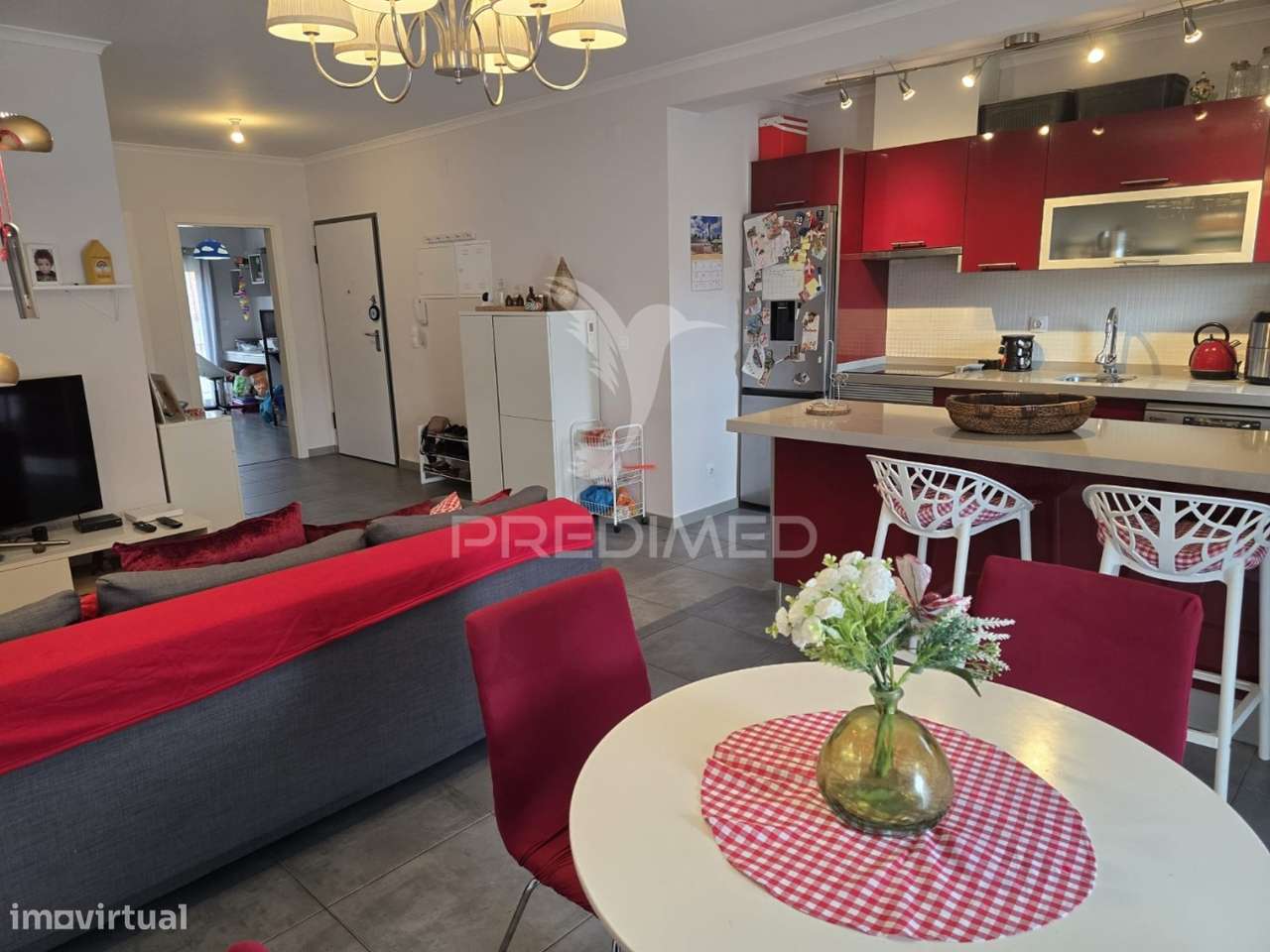 T2 com parqueamento no centro de Grândola - Grande imagem: 3/19