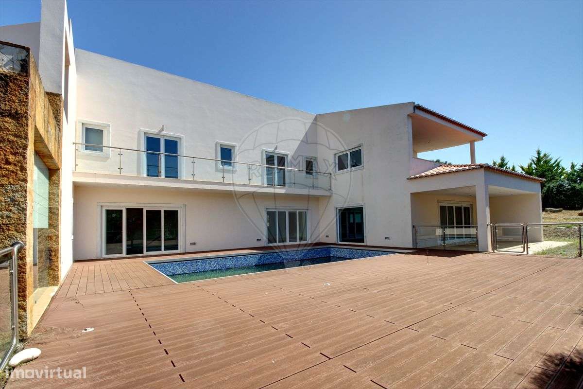 Moradia T4 para venda-13