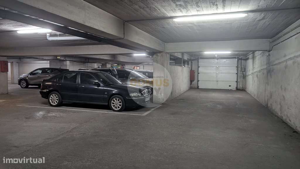 T2 COM GARAGEM A 1KM DA PRAIA - COSTA DA CAPARICA-17