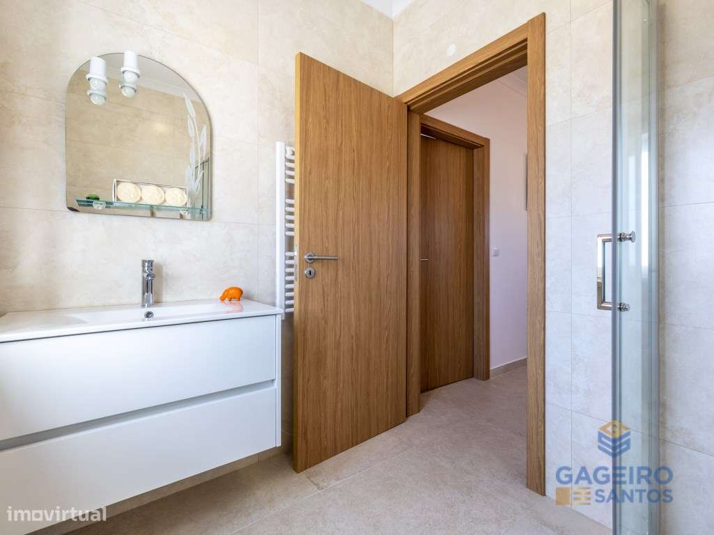 Moradia de estilo tradicional T4-23