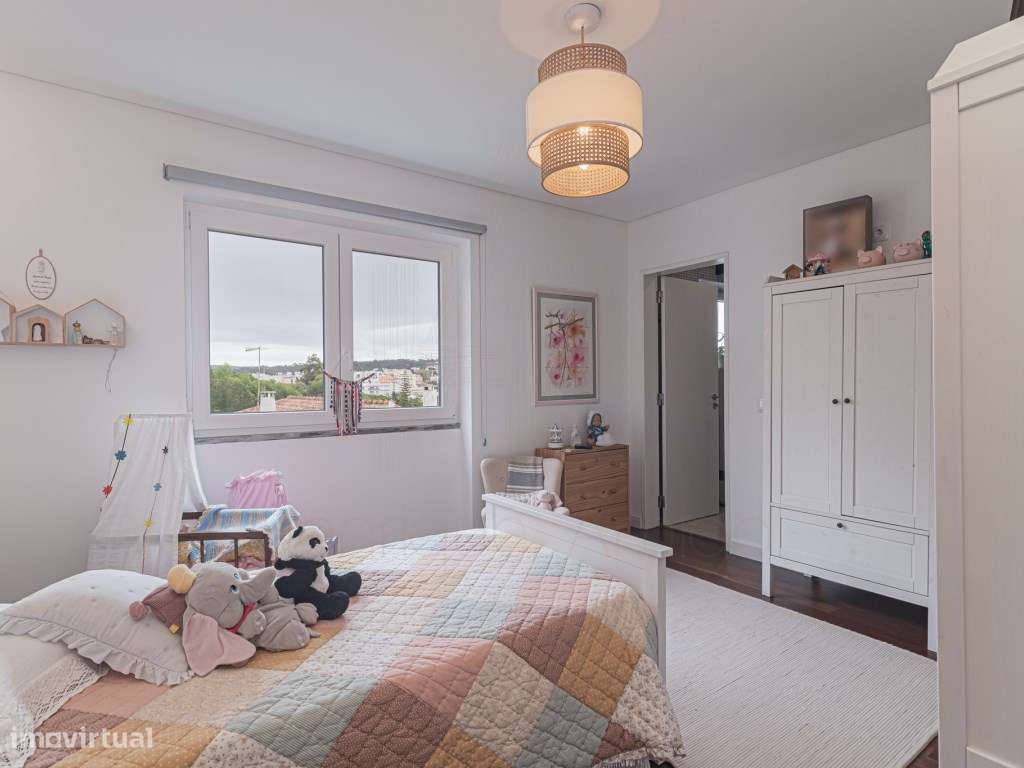 EXCLUSIVO | Moradia V6 de Sonho no Coração da Cotovia, Sesimbra-35