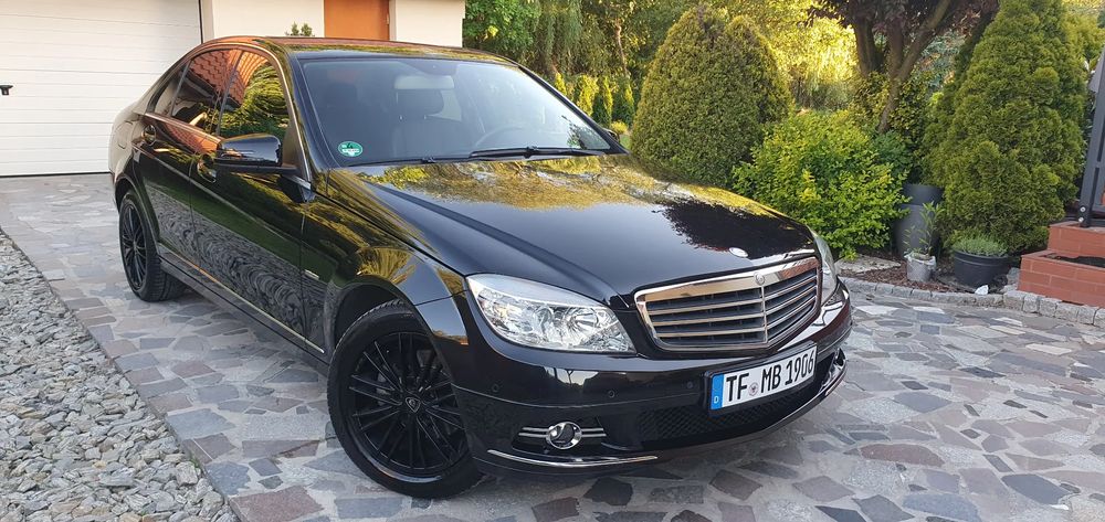 Mercedes-Benz C W204 180 CGI Automatik BlueEFFICIENCY Avantgarde 2010