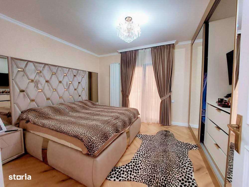 Casă Triplex 5 Camere, Strada Silvia, Doamna Ghica - Imagine principală: 5/12