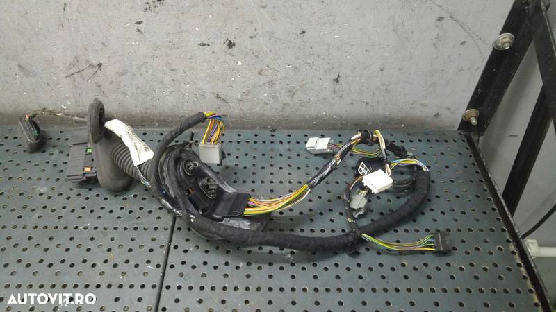 Cablaj instalatie electrica usa stanga fata ford fiesta 6 cb1 ccn 8v5t14a584acd - 2