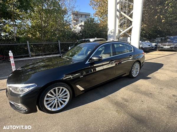 BMW Seria 5 530d xDrive Aut. Luxury Line - 13