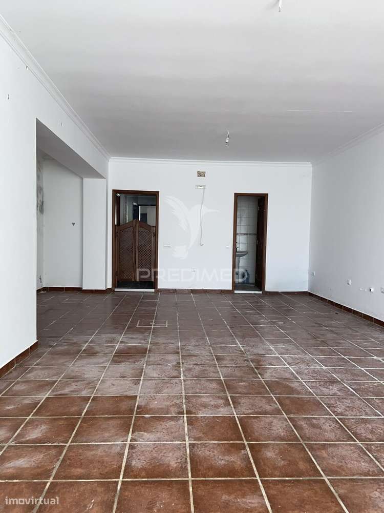 Apartamento T3, com Loja no centro de Vila Viçosa - Grande imagem: 5/32