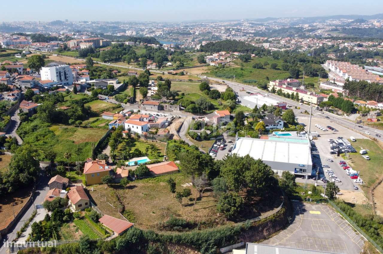 Terreno Rústico em Vilar do Andorinho VN Gaia com 3921Metros 2 - Grande imagem: 5/20