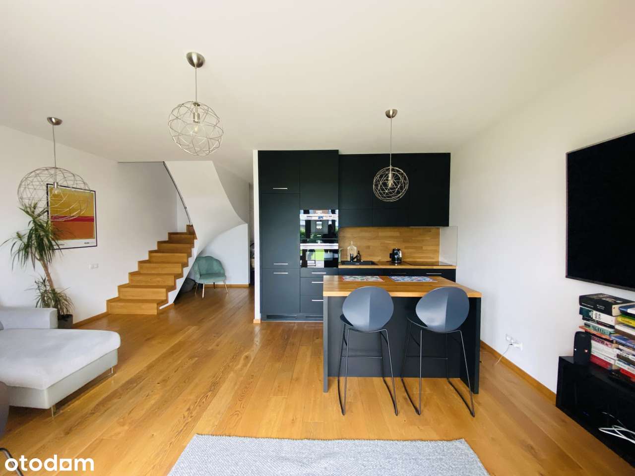 Nowoczesny apartament z dużym ogrodem