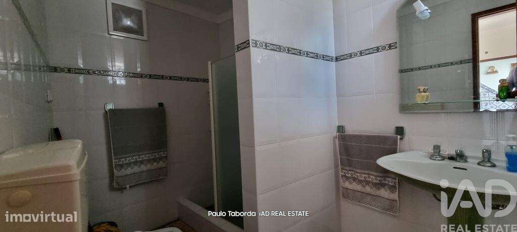 Moradia em banda T3 em Santiago Maior de 126 m2-5