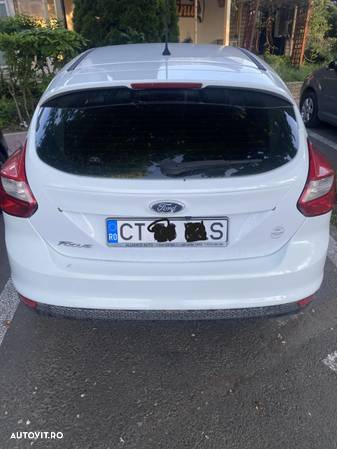 Ford Focus 1.6 Ti-VCT Trend - 13
