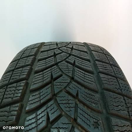 235/60R18 107H Goodyear UltraGrip Performance Gen-1 6mm 67917 - 2