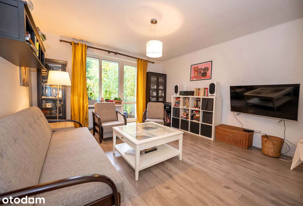 Rozkładowe 3 pokoje z balkonem na spokojnym osiedlu-II piętro!-1