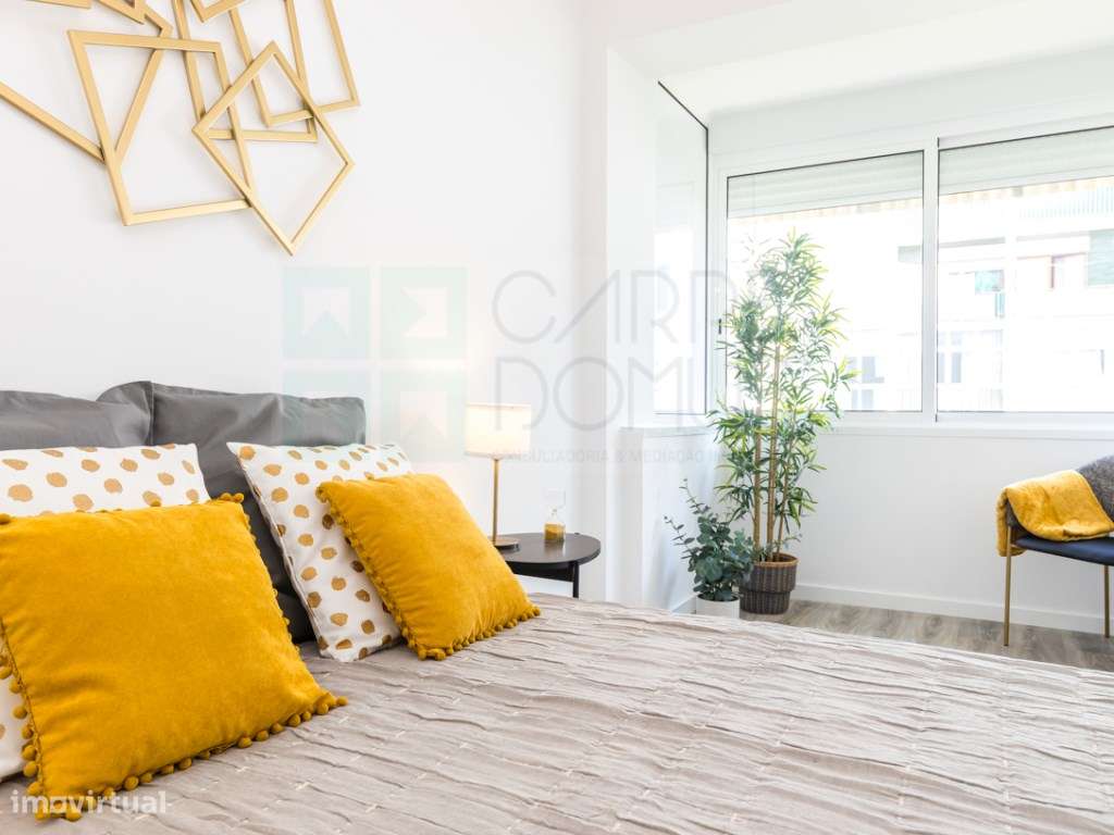 Apartamento T3 Totalmente remodelado, em Benfica - Lisboa-20