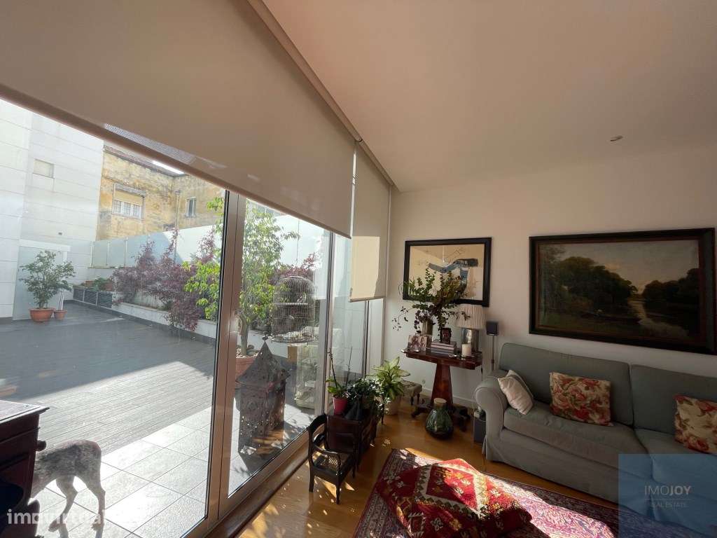 Apartamento T3 com Terraço na Cruz Quebrada - Grande imagem: 5/43