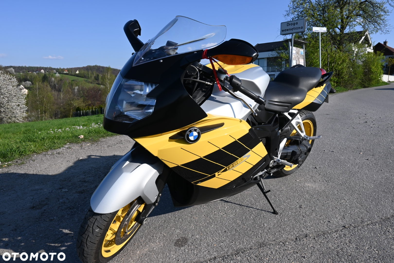 BMW K - 19