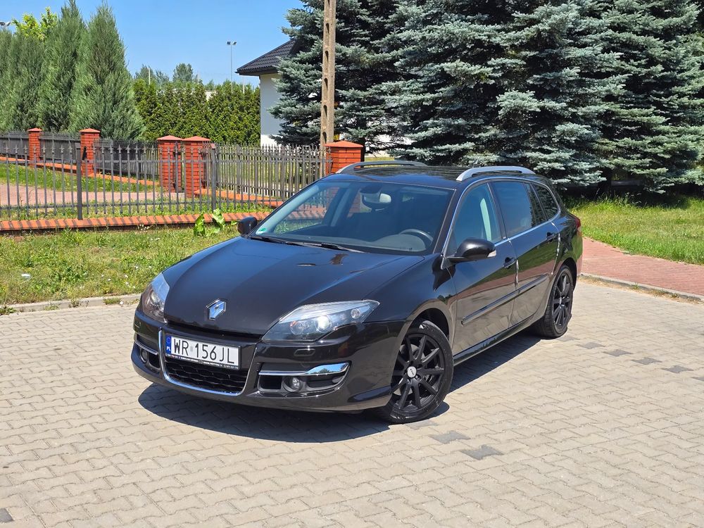 Renault Laguna III 2.0 dCi Initiale ESM 2011