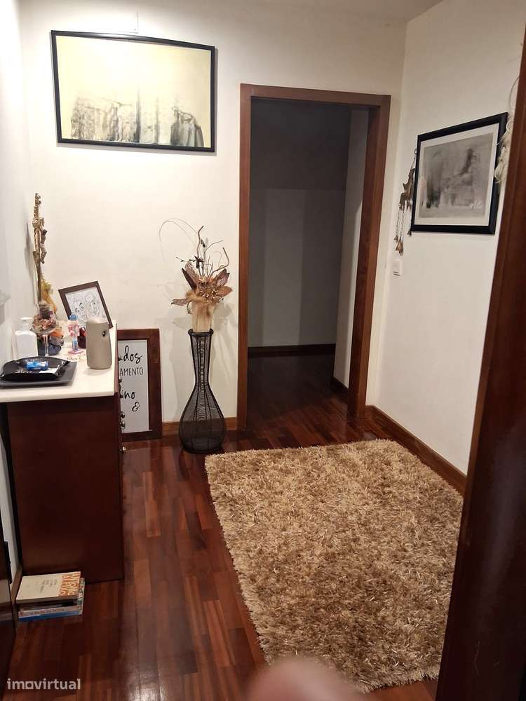 T3 com Piscina, Garagem e Jardim – Penafiel-4