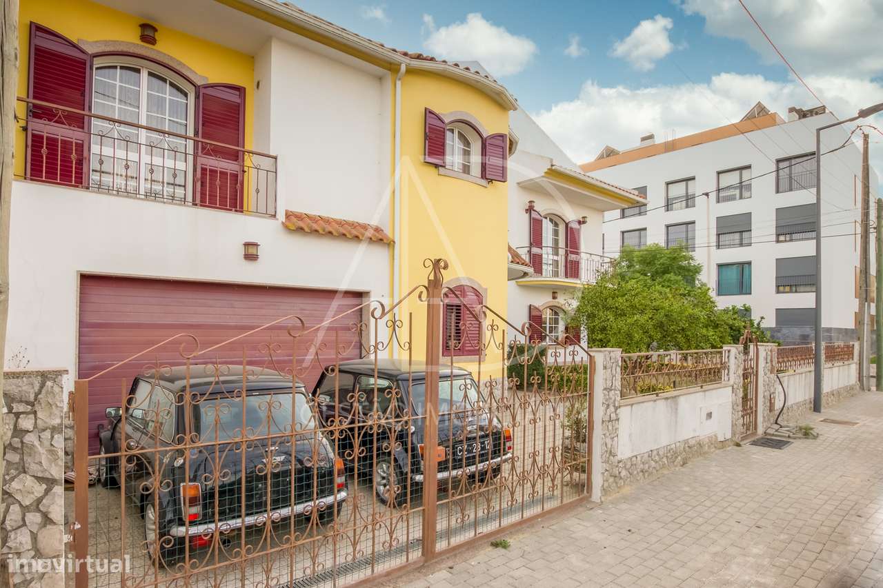 MORADIA T5+1 EM SANTO ANDRÉ, BARREIRO-39