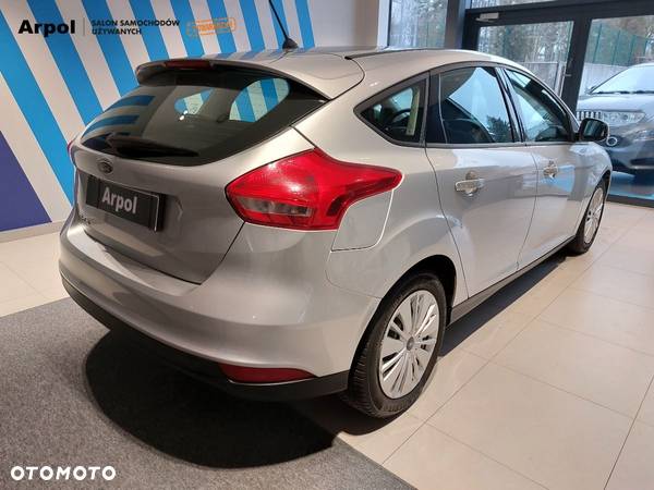 Ford Focus 1.6 Trend - 3