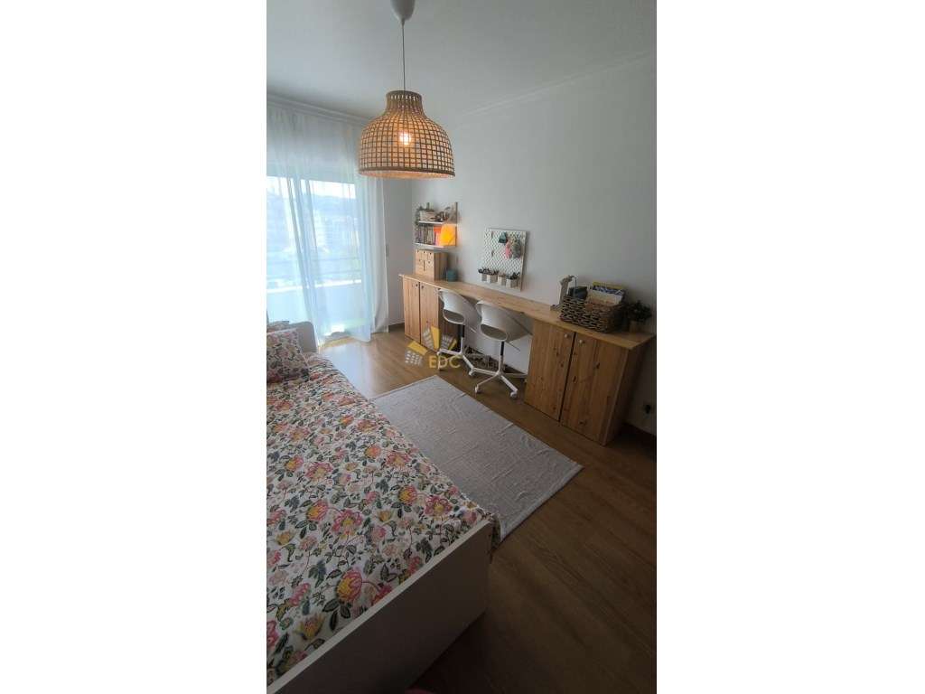 Apartamento Duplex T2+1 com Parqueamento, Arrecadação e Varanda | E...-23