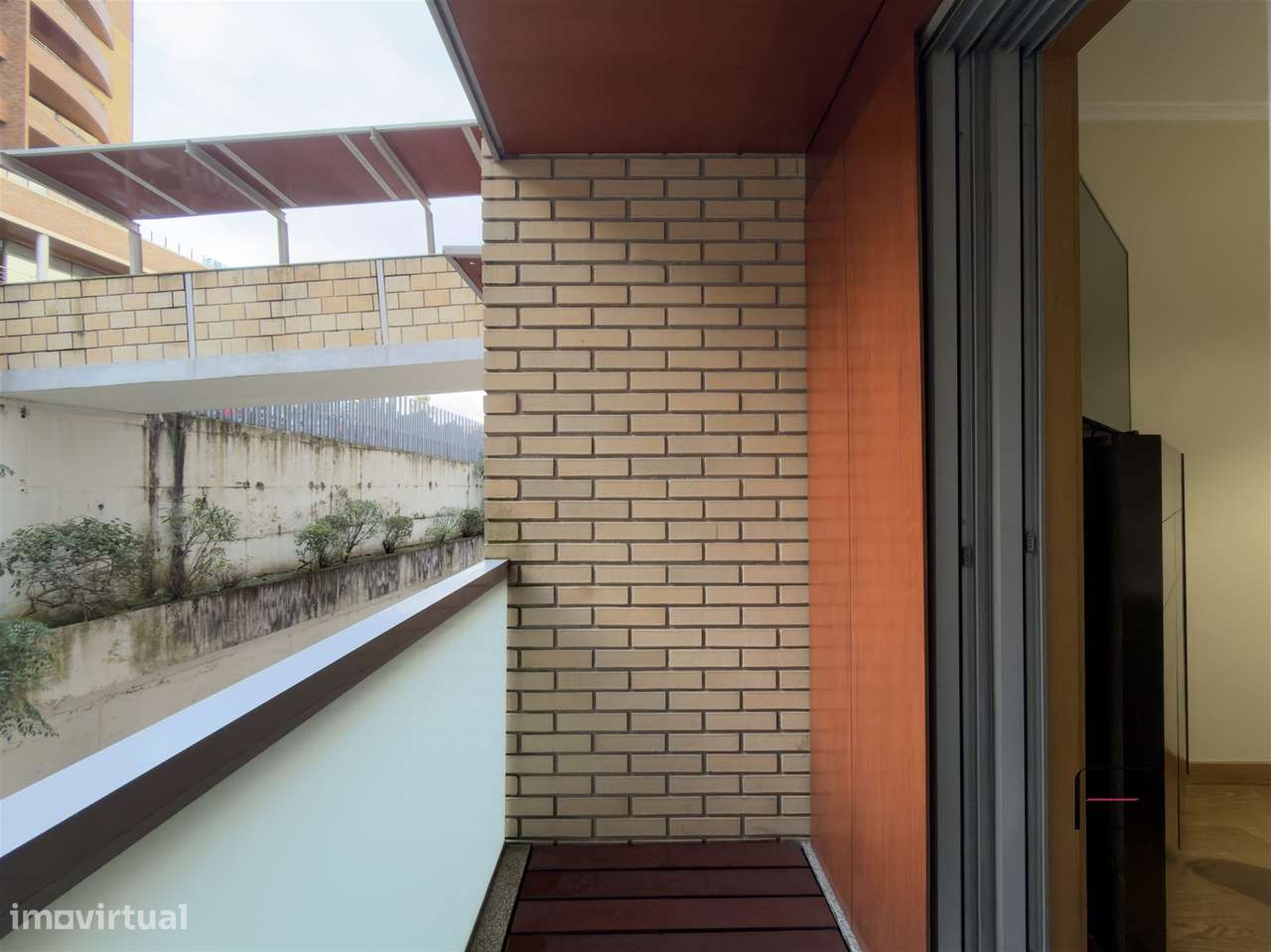 Apartamento T3 na Quinta das Corgas – Santo Ovídeo-24