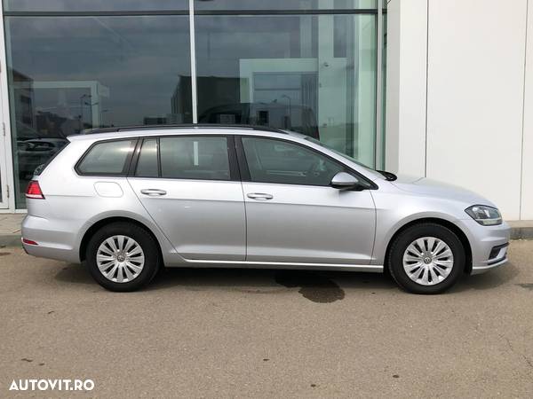 Volkswagen Golf 1.6 TDI Comfortline - 2