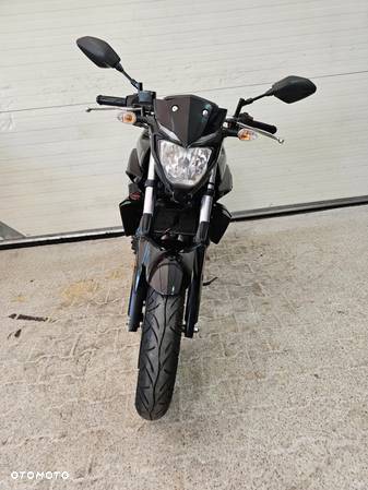 Yamaha MT - 13