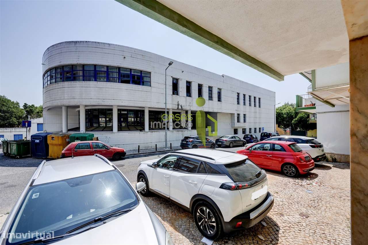 Apartamento T3 com terraço em Agualva-Cacém-38