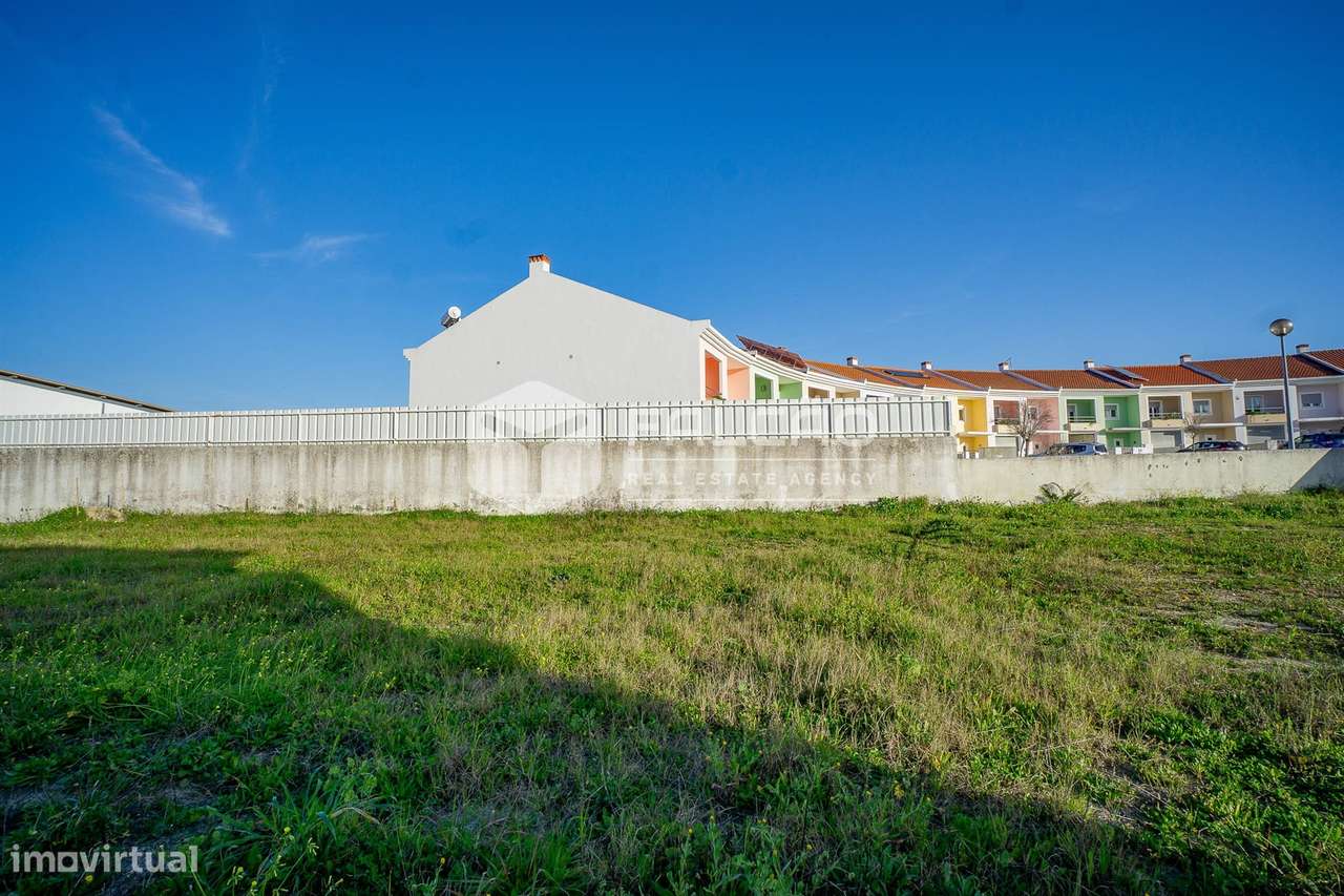 Lote com projeto - Grande imagem: 3/33