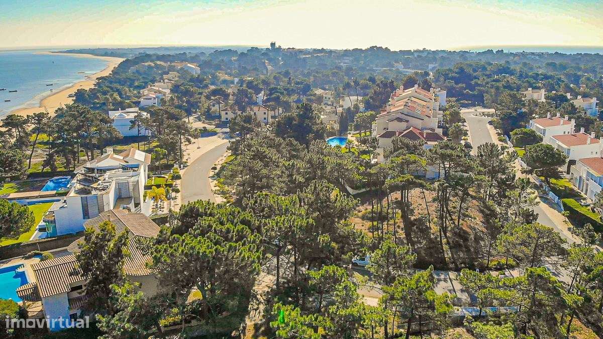 Terreno urbano em Tróia para construção - Grande imagem: 4/22