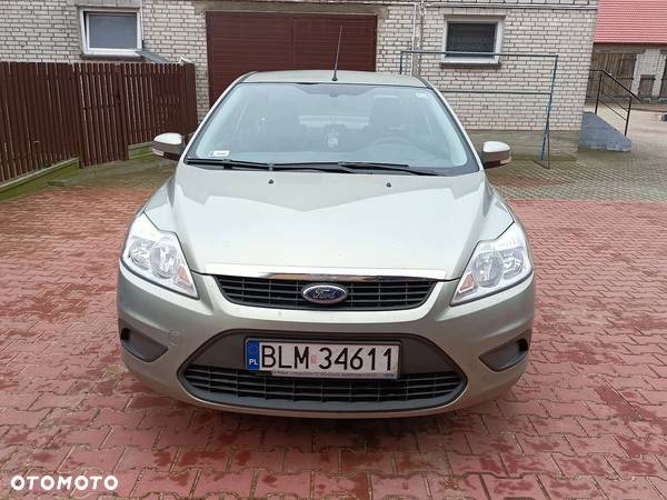 Ford Focus 1.6 Trend - 2