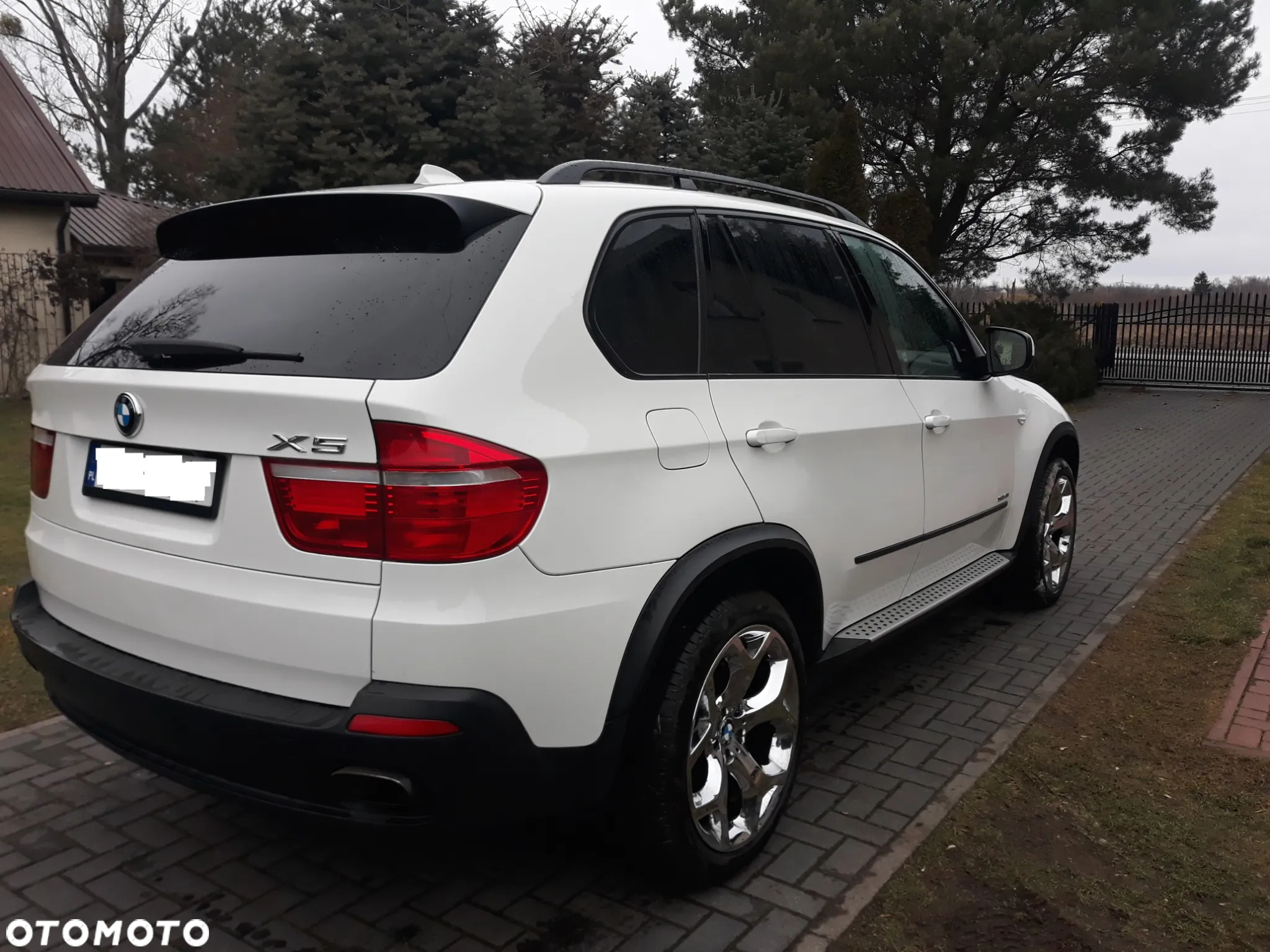 BMW X5 xDrive48i - 2