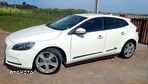 Volvo V40 D3 Momentum - 6