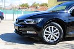 VW Passat Variant 2.0 TDi Confortline DSG - 9