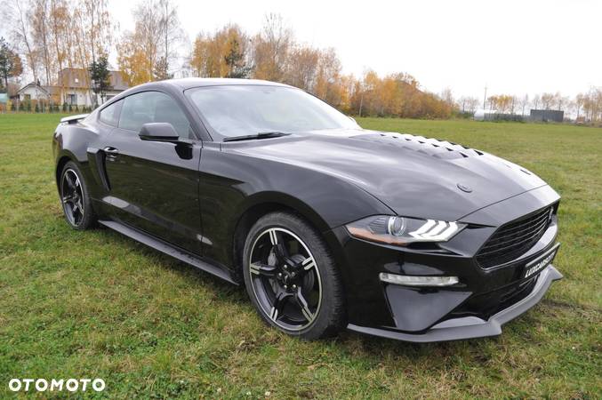 Ford Mustang Fastback 5.0 Ti-VCT V8 GT - 10