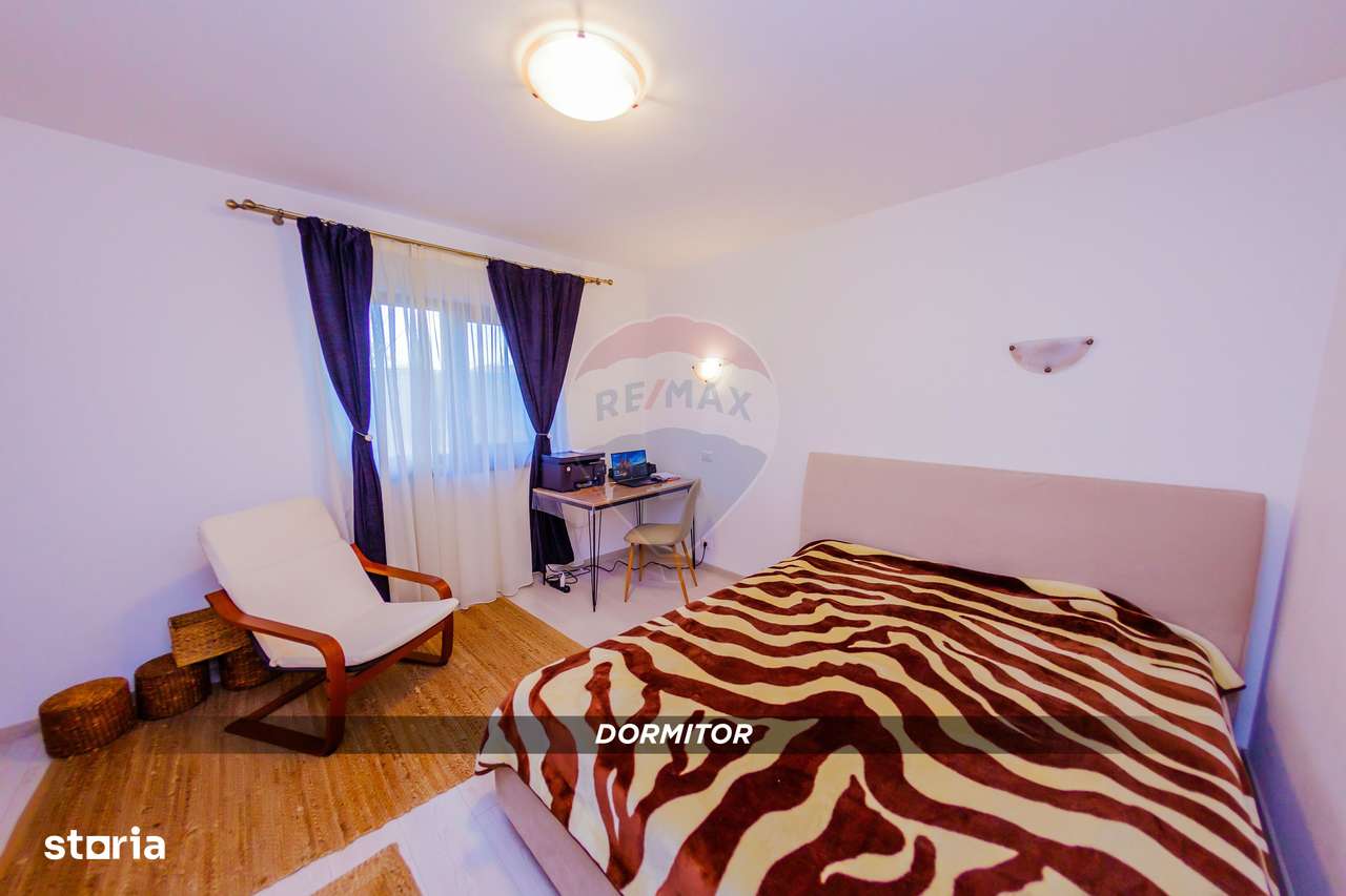 DE VANZARE proprietate exclusivista-14