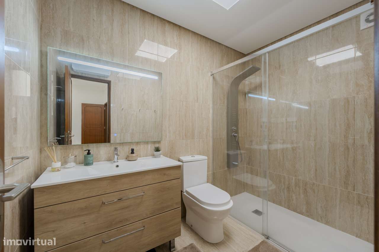 Apartamento, 115 m², Braga (Maximinos, Sé e Cividade)-22