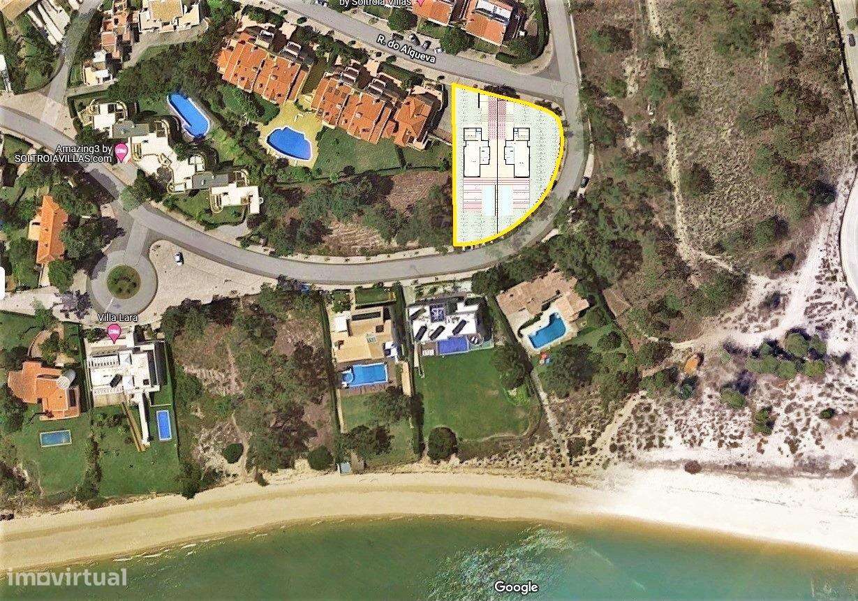 Moradia T4 de Luxo em Construção com Piscina de Água Salgada em...-10