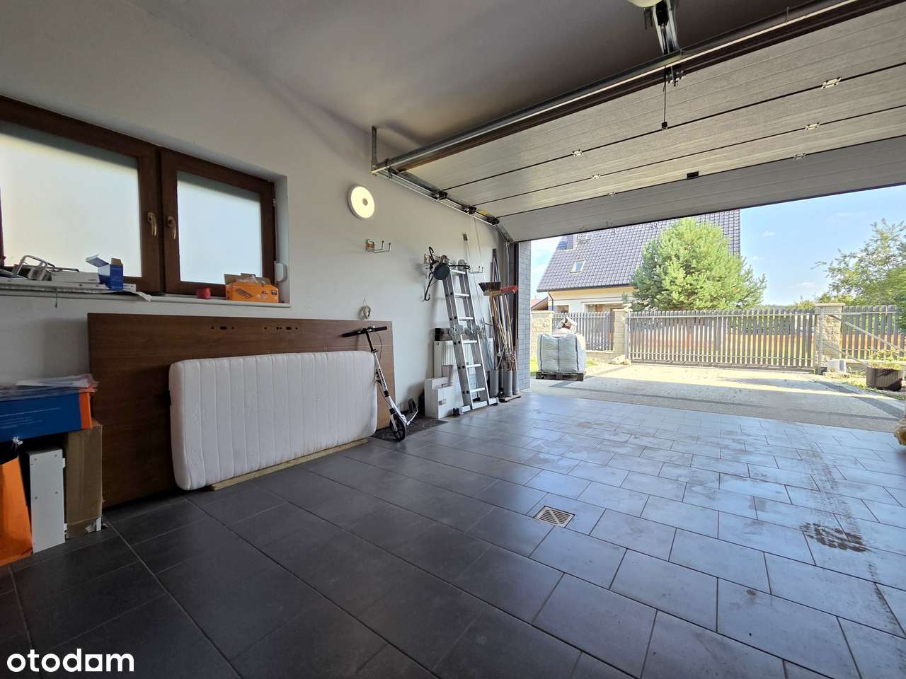 Nowoczesny dom pod lasem w Kliniskach-18