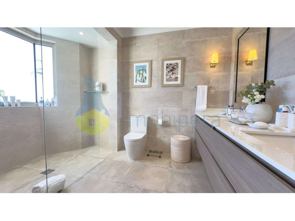 Encantadora moradia T4 em Vale do Lobo-15