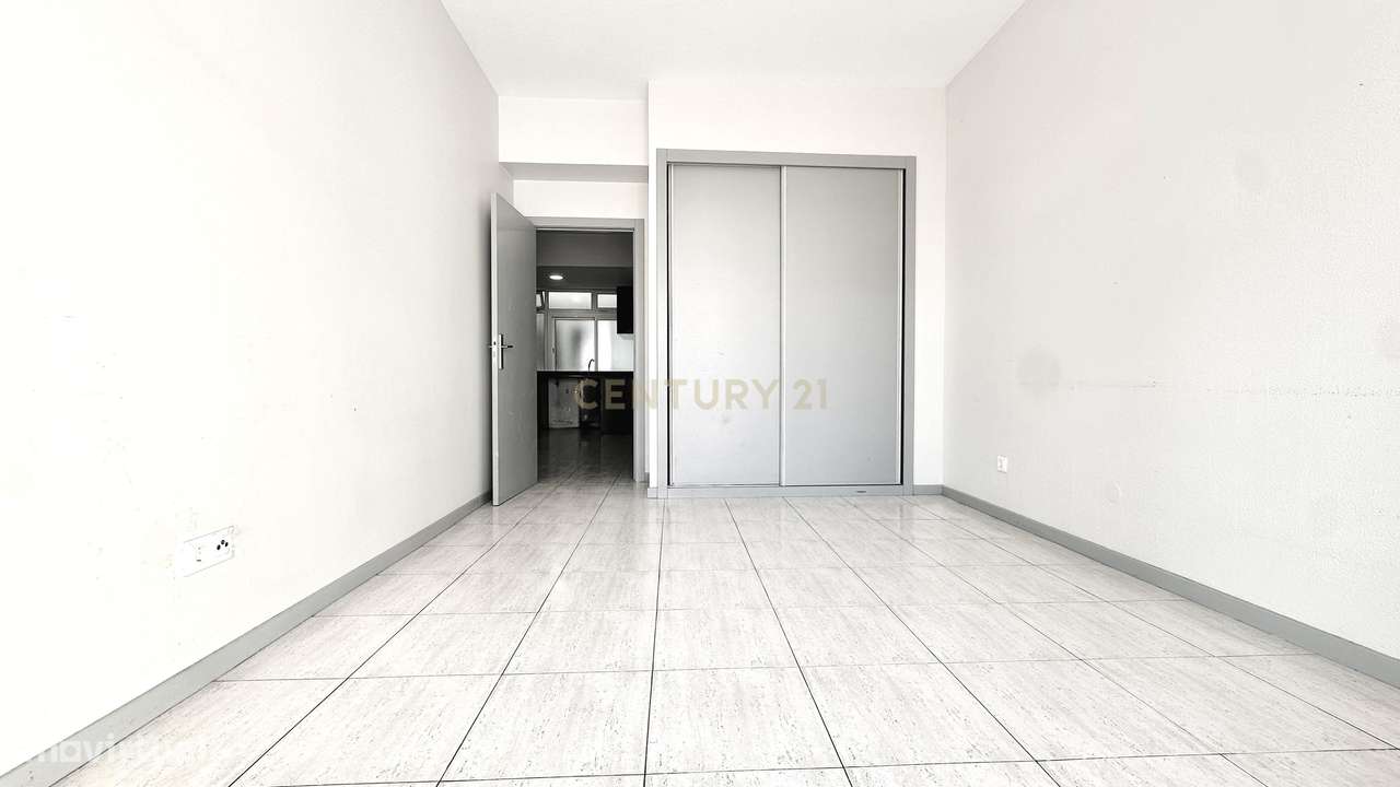 Prédio Urbano no Centro do Funchal – Oportunidade de Investimento - Lo-6