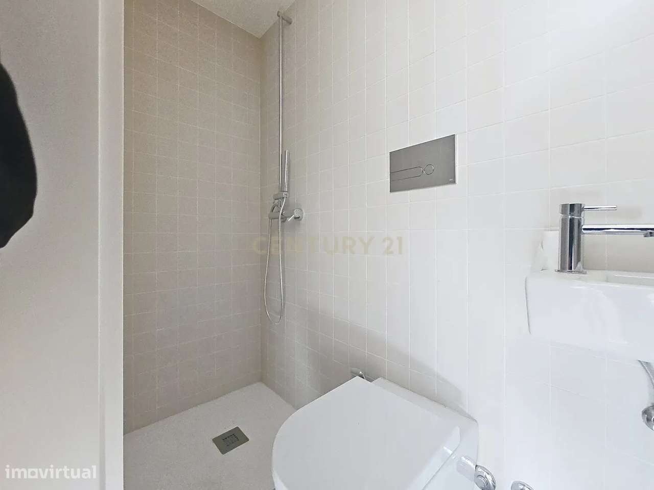 Moradia T2 Novo - Largo da Fontinha Centro Porto - Grande imagem: 4/30