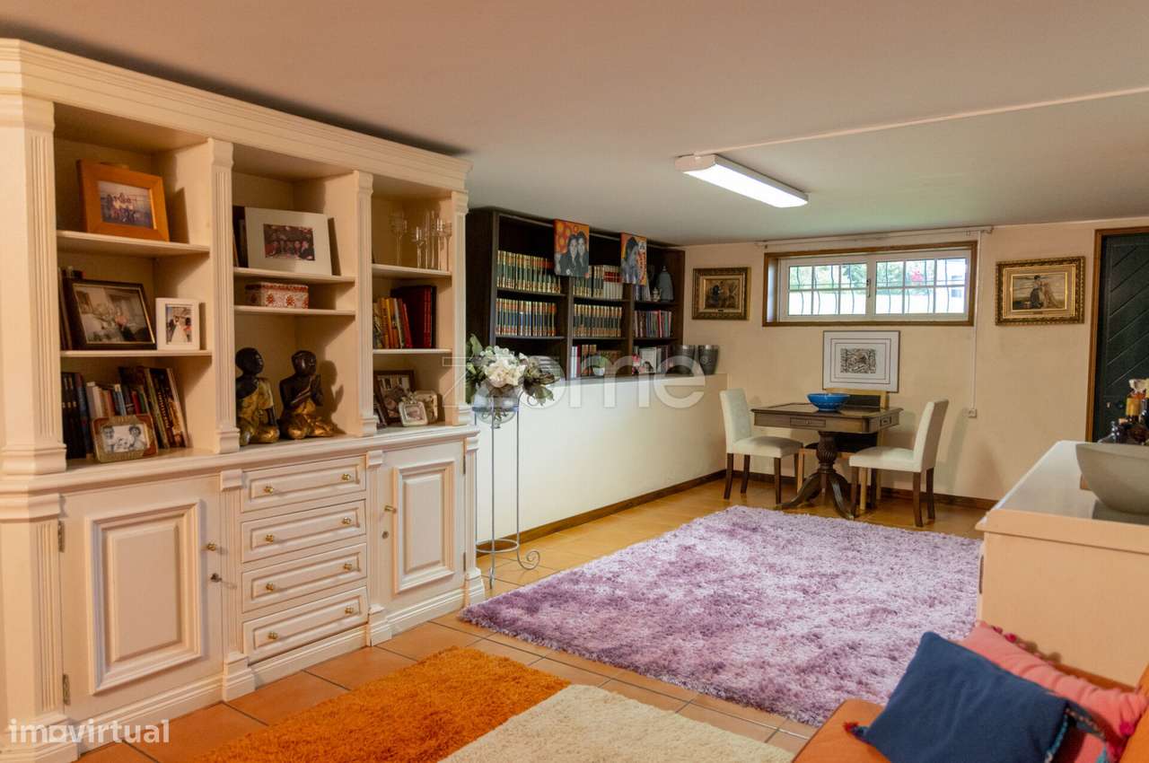 LUXUOSA MORADIA - LOCALIZAÇÃO PREMIUM NO CENTRO DE FAMALICÃO-33