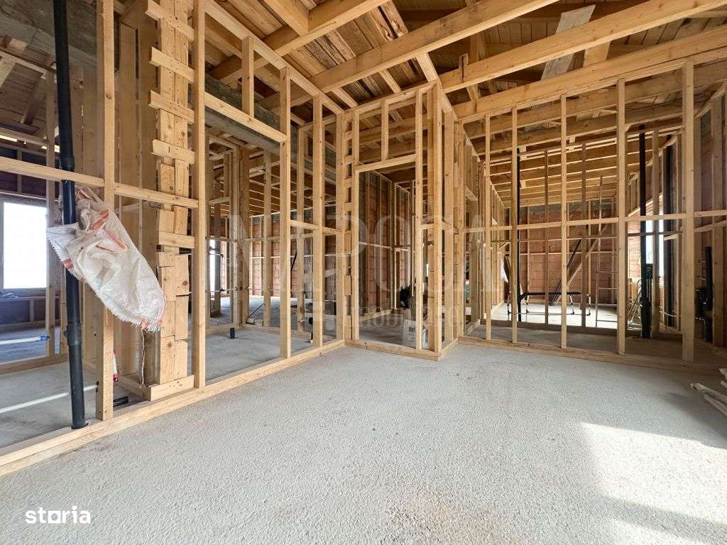 Casa 5 camere de vanzare in Feleacu - Imagine principală: 4/10