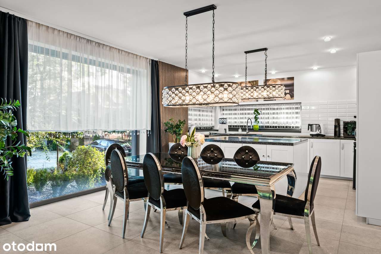 Komfortowy dom z zjawiskową działką świetnie skomunikowany-5