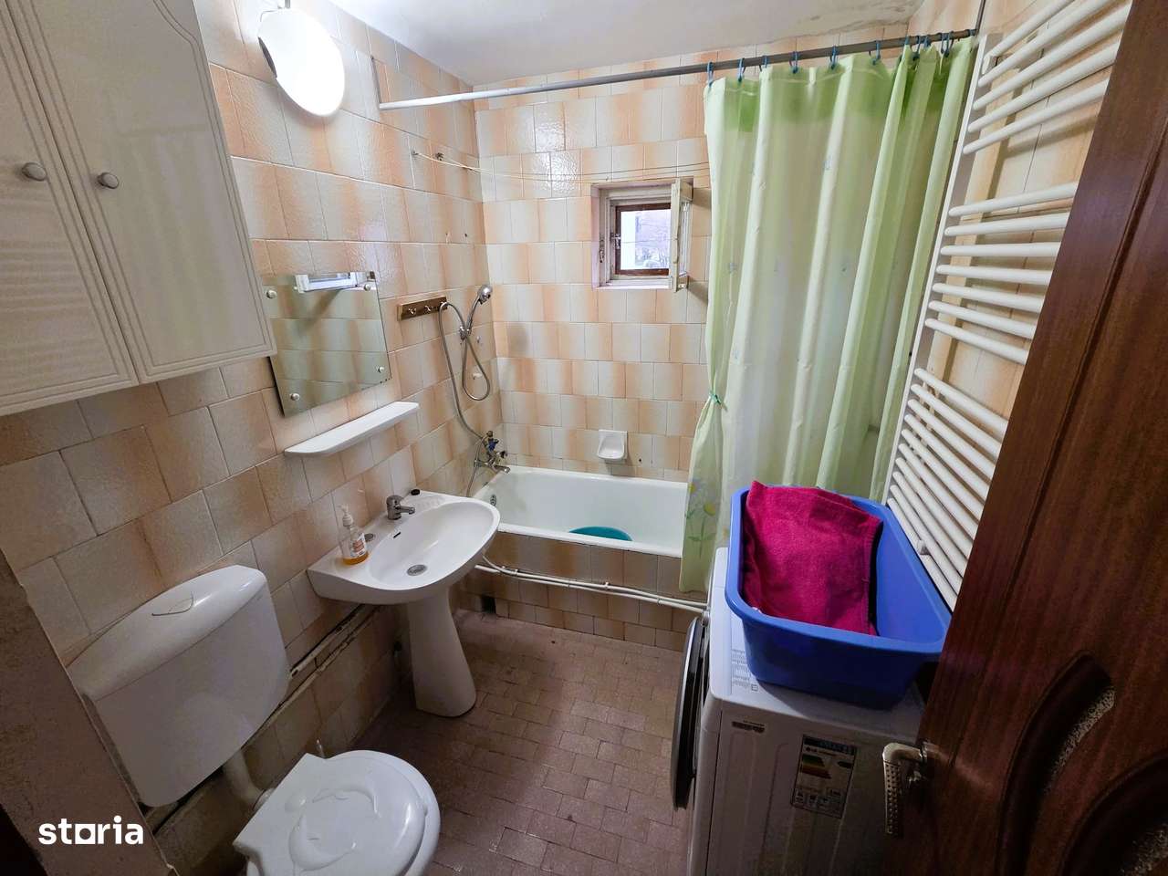 Apartament -3 camere str PODGORIILOR -etajul 2-15