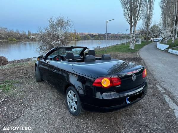 Volkswagen Eos 2.0 TDI DPF Sport & Style - 10