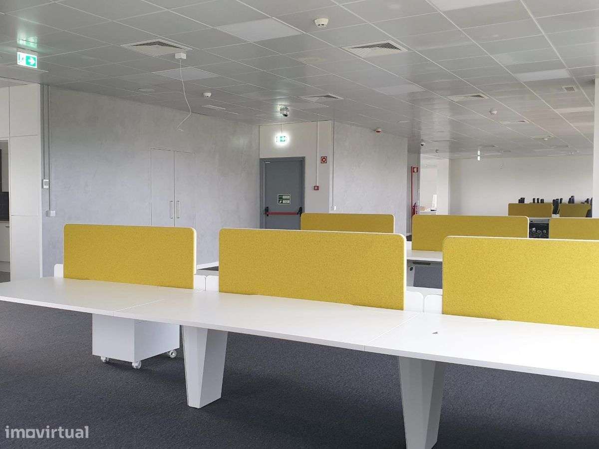 Escritório Venda Taguspark | 620 m2 | Inclui 11 Lug. Estacionamento - Grande imagem: 4/21